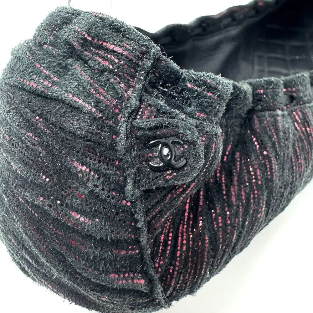 Chanel Black Fabric Ballet Flats with Pink Lurex Thread CC Logo 36.5 Rare Runway
